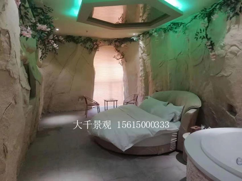 點(diǎn)擊查看詳細(xì)信息<br>標(biāo)題：綠植墻 閱讀次數(shù)：1152